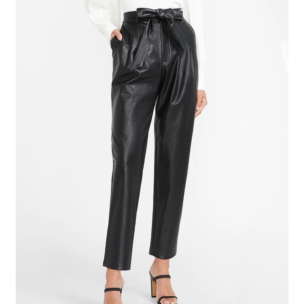 Express super high waisted faux leather belted ankle pant. Size small!